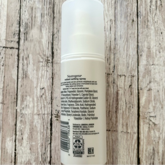 Neutrogena Healthy Skin Radiant Setting Face Spray Peptides 3.4 oz NEW - Picture 7 of 7